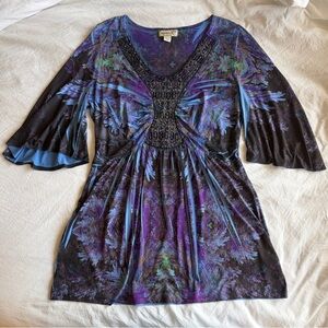 One world Purple Floral V-Neck Embellished Women's Top